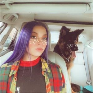 Meet your Posher, Olivia